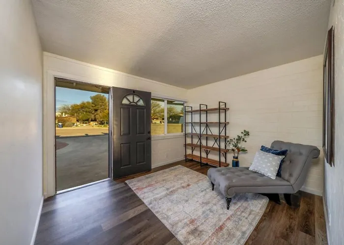 Pool, Hot Tub, 3 Bedroom 3 Ba, Huge Yard, Fenced Сasa de vacaciones Tucson